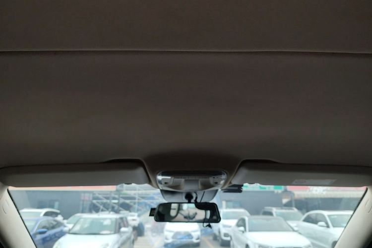 Used Mercedes-Benz Vito 2016 2.0T Business Edition Headliner