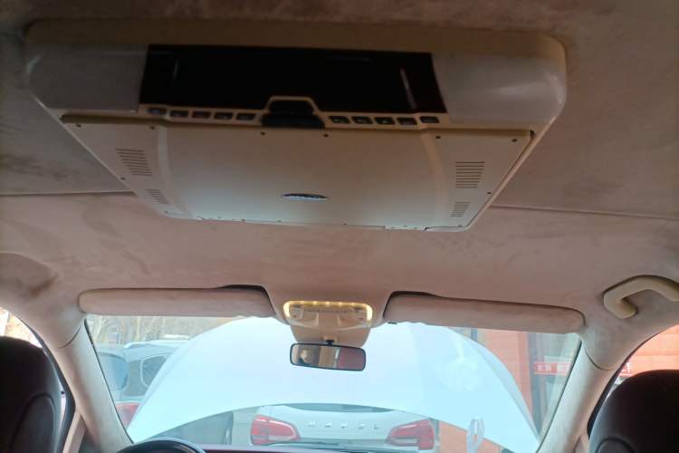 Used Mercedes-Benz Vito 2016 2.0T Elite Edition Headliner