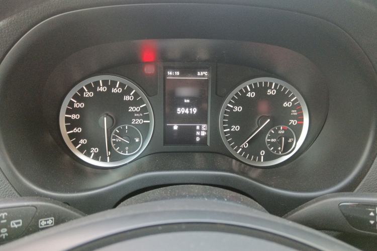 Used Mercedes-Benz Vito 2016 2.0T Elite Edition Instrument Cluster