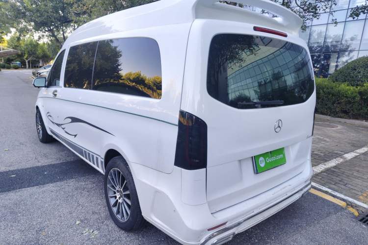 Used Mercedes-Benz Vito 2016 2.0T Elite Edition Rear Left 45 Deg