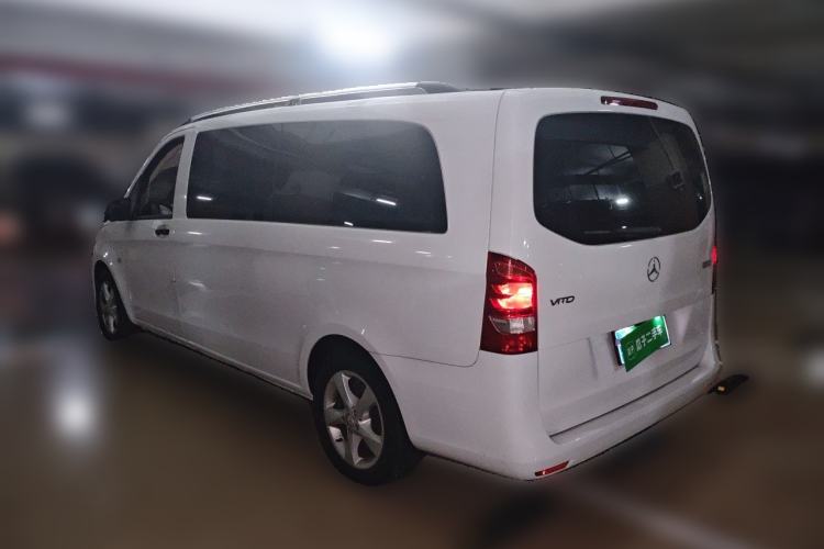 Used Mercedes-Benz Vito 2016 2.0T Elite Edition Rear Left 45 Deg