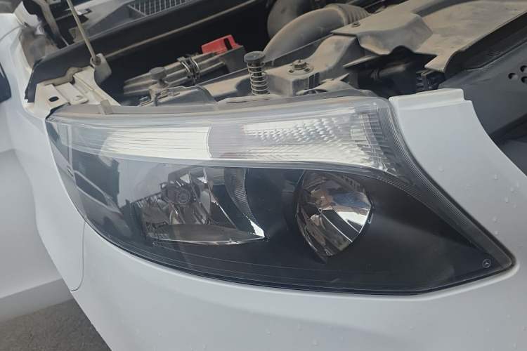 Used Mercedes-Benz Vito 2016 2.0T Business Edition Right Front Headlight