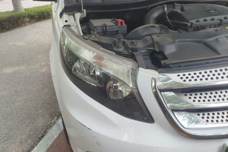 Used Mercedes-Benz Vito 2016 2.0T Business Edition Right Front Headlight