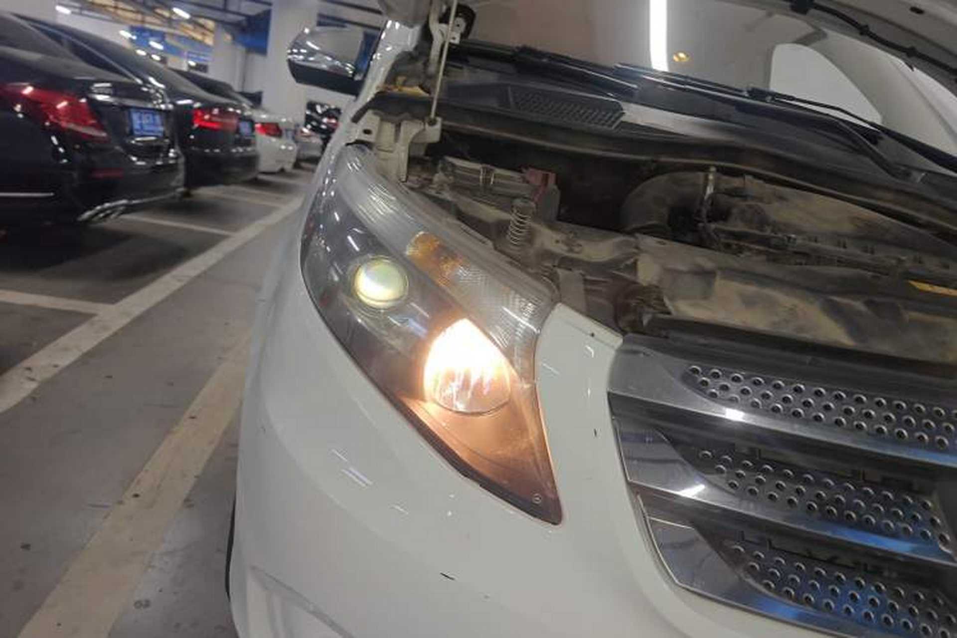 Used Mercedes-Benz Vito 2016 2.0T Business Edition Right Front Headlight