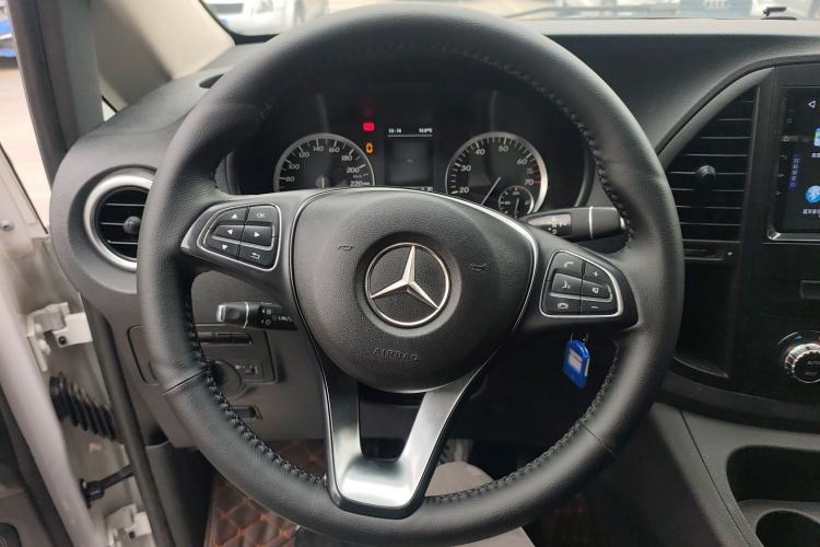 Used Mercedes-Benz Vito 2016 2.0T Business Edition Steering Wheel