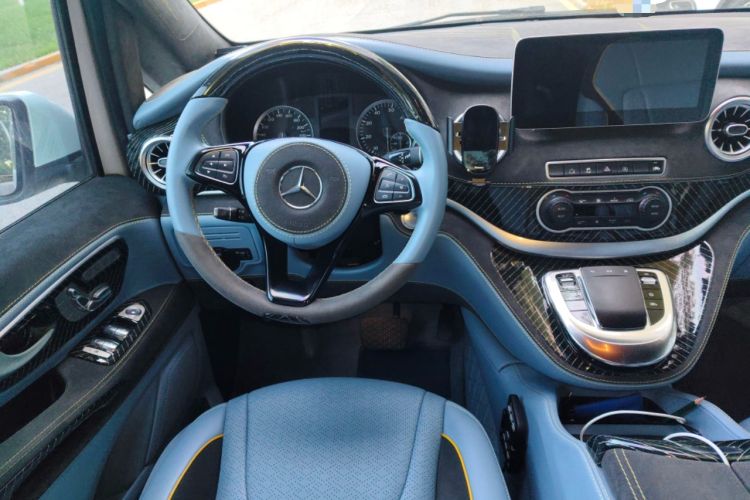 Used Mercedes-Benz Vito 2016 2.0T Elite Edition Steering Wheel
