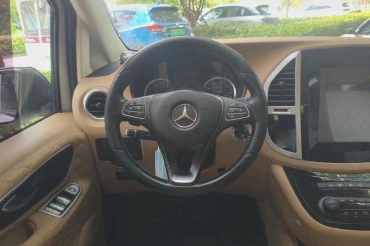 Used Mercedes-Benz Vito 2016 2.0T Business Edition Steering Wheel