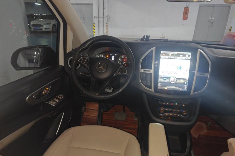 Used Mercedes-Benz Vito 2016 2.0T Business Edition Steering Wheel