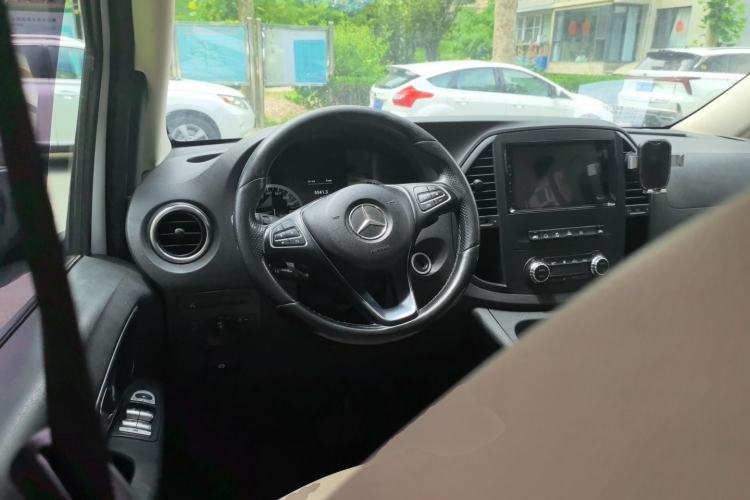 Used Mercedes-Benz Vito 2016 2.0T Business Edition Steering Wheel