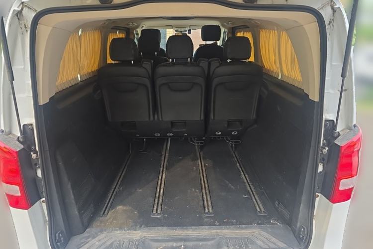 Used Mercedes-Benz Vito 2016 2.0T Business Edition Trunk