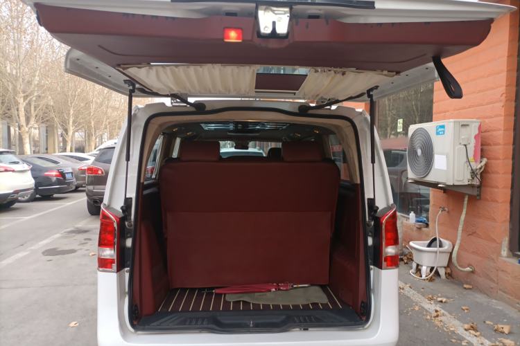 Used Mercedes-Benz Vito 2016 2.0T Elite Edition Trunk