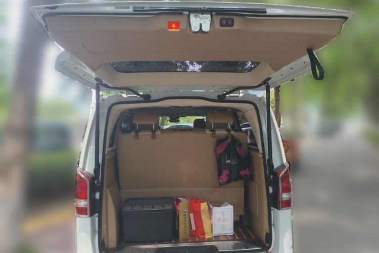 Used Mercedes-Benz Vito 2016 2.0T Business Edition Trunk