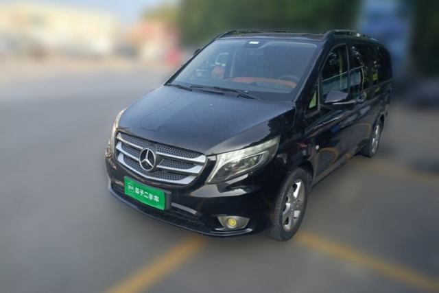 Used Mercedes-Benz Vito 2017 METRIS, 2.0T, automatic, 7 seats, parallel import