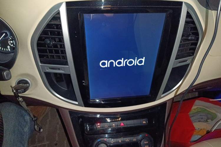 Used Mercedes-Benz Vito  Audio And AC Panel