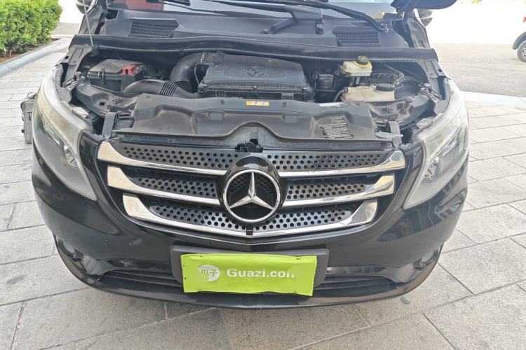 Used Mercedes-Benz Vito  Engine Bay