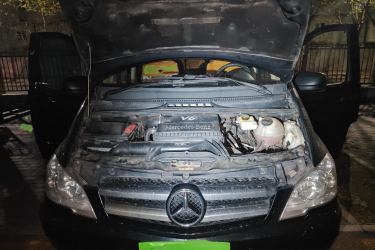 Used Mercedes-Benz Vito  Engine Bay