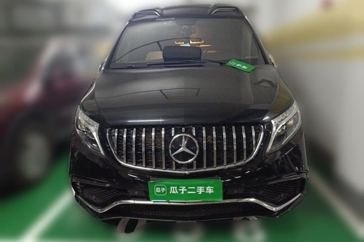 Used Mercedes-Benz Vito  Front