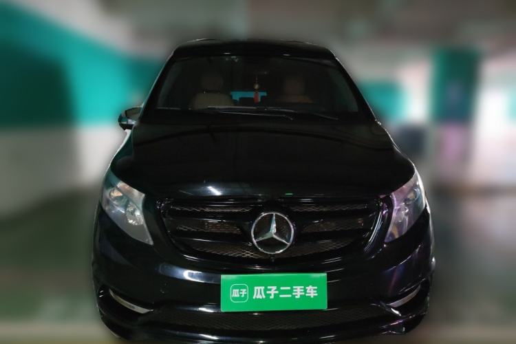 Used Mercedes-Benz Vito  Front