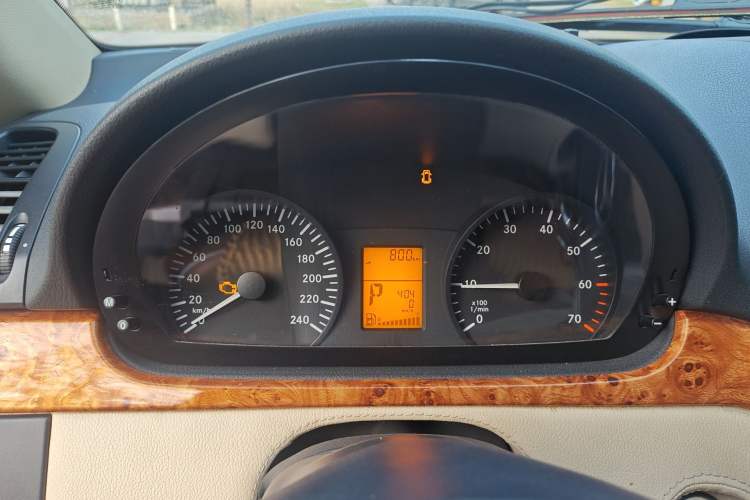 Used Mercedes-Benz Vito  Instrument Cluster