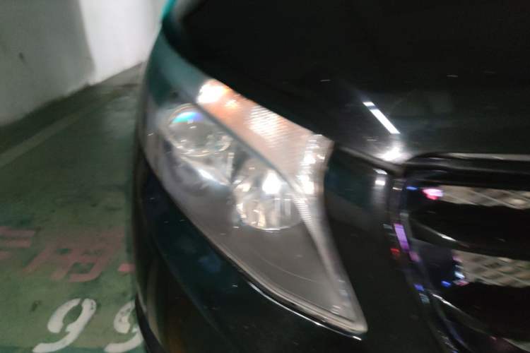 Used Mercedes-Benz Vito  Right Front Headlight