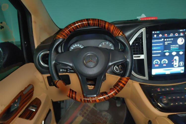 Used Mercedes-Benz Vito  Steering Wheel