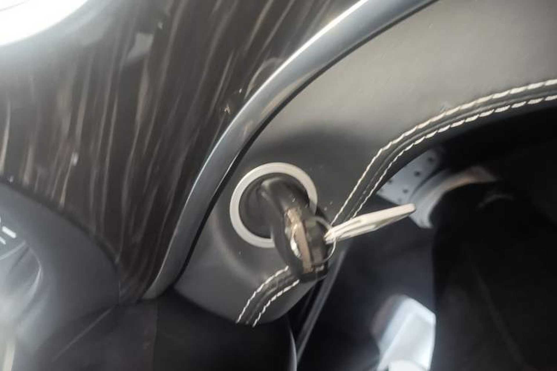 Used Mercedes-Benz Vito  Vehicle Key