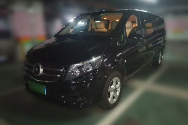 Used Mercedes-Benz Vito 2018 2.0T Elite Version 9 Seats China VI Emission Standard