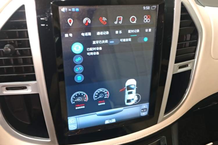 Used Mercedes-Benz Vito 2018 2.0T Elite Version 7 Seats China VI Emission Standard Audio And AC Panel