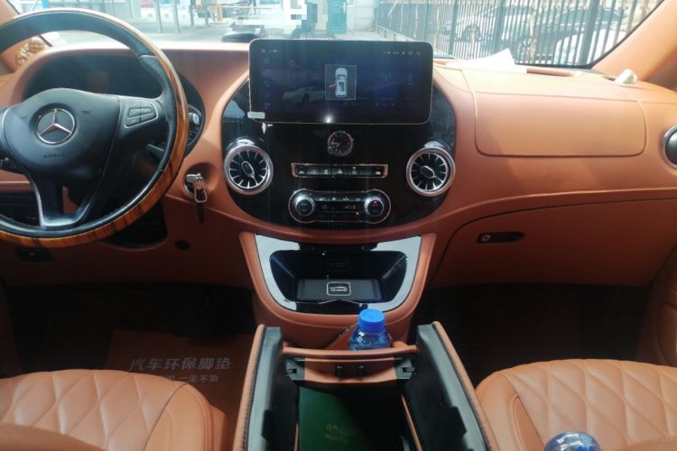 Used Mercedes-Benz Vito 2018 2.0T Business Version China V Emission Standard Audio And AC Panel