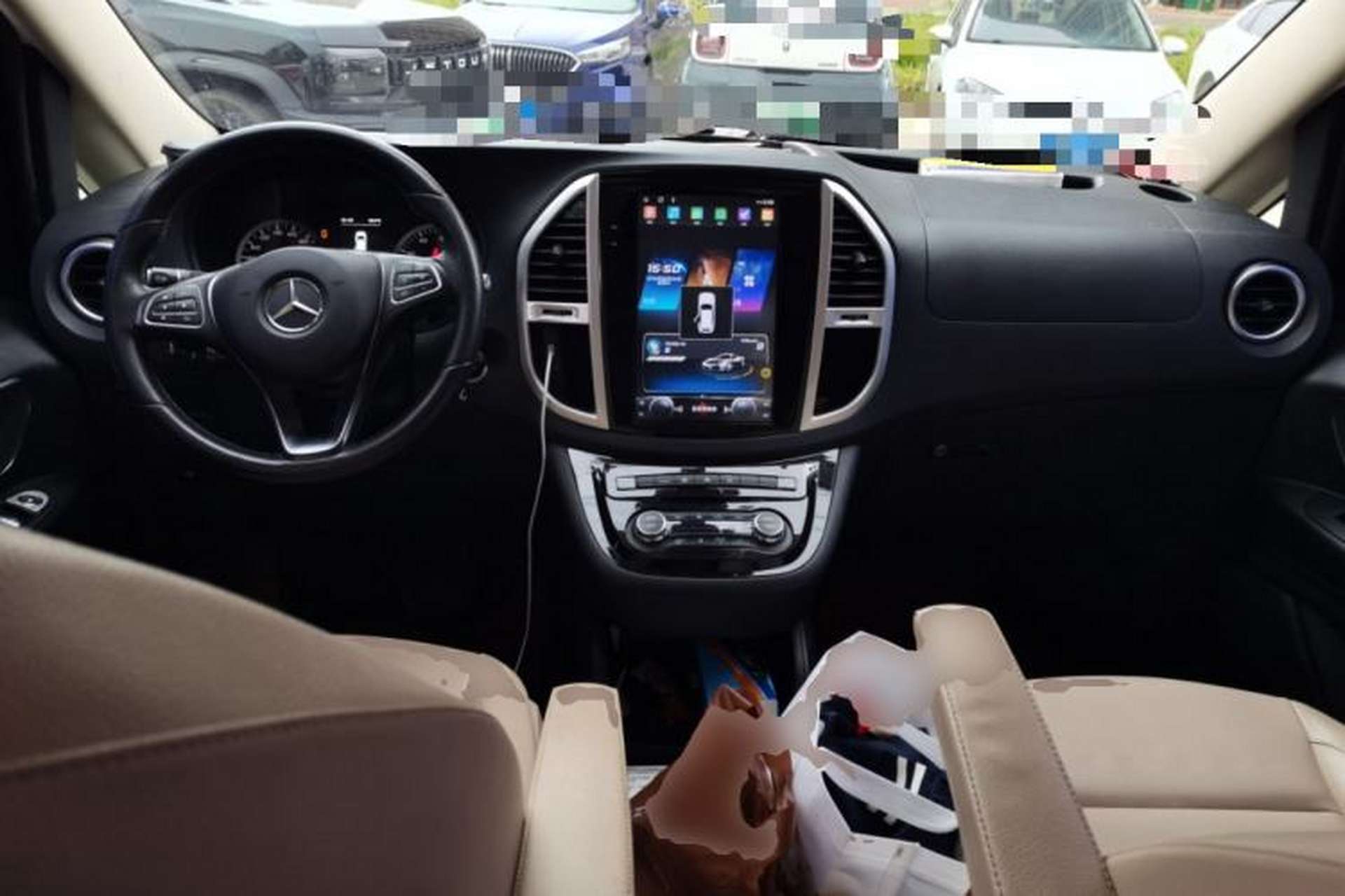 Used Mercedes-Benz Vito 2018 2.0T Business Version China VI Emission Standard Center Console