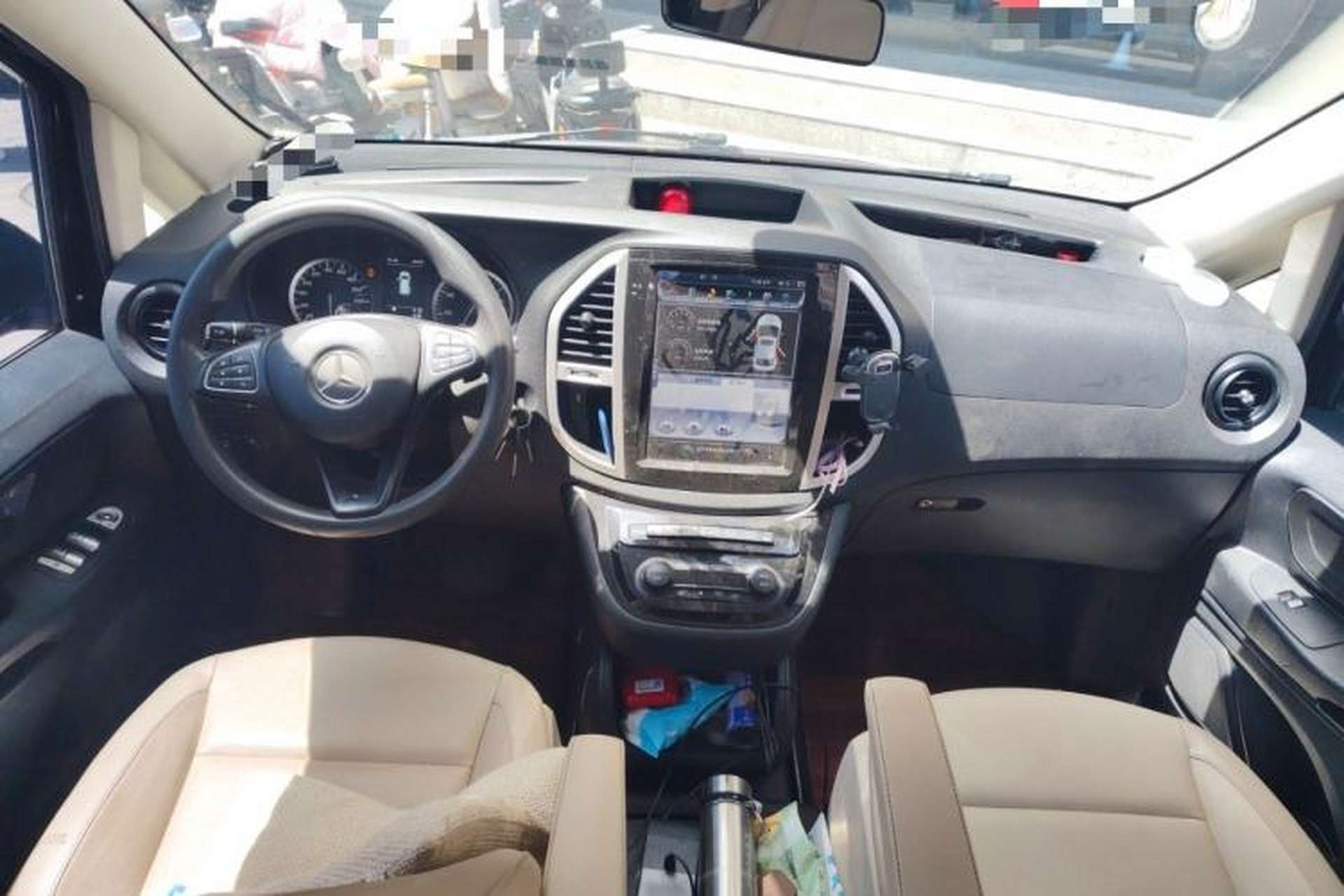Used Mercedes-Benz Vito 2018 2.0T Elite Version 7 Seats China VI Emission Standard Center Console