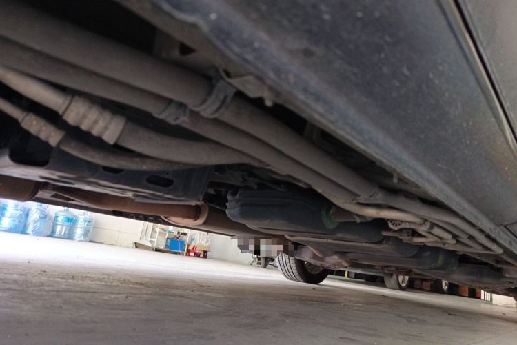 Used Mercedes-Benz Vito  Chassis Front Left