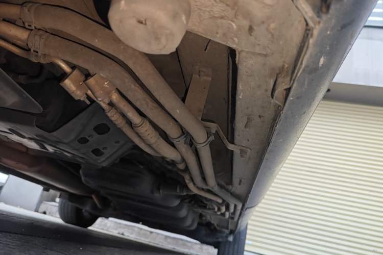 Used Mercedes-Benz Vito 2018 2.0T Business Version China V Emission Standard Chassis Front Left