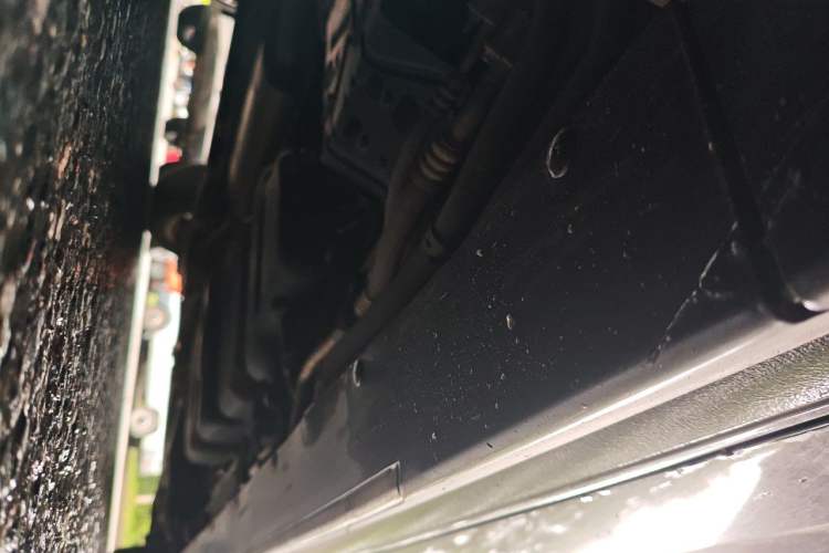 Used Mercedes-Benz Vito 2018 2.0T Business Version China VI Emission Standard Chassis Front Left