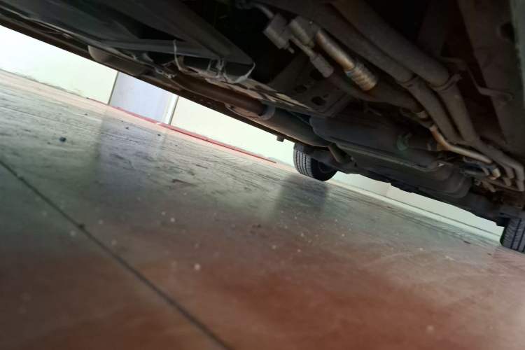 Used Mercedes-Benz Vito  Chassis Front Left