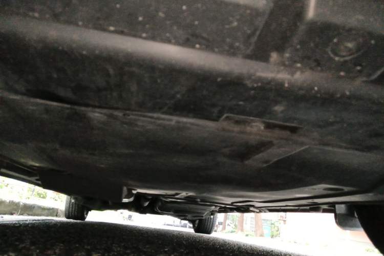 Used Mercedes-Benz Vito 2018 2.0T Business Version China V Emission Standard Chassis Front