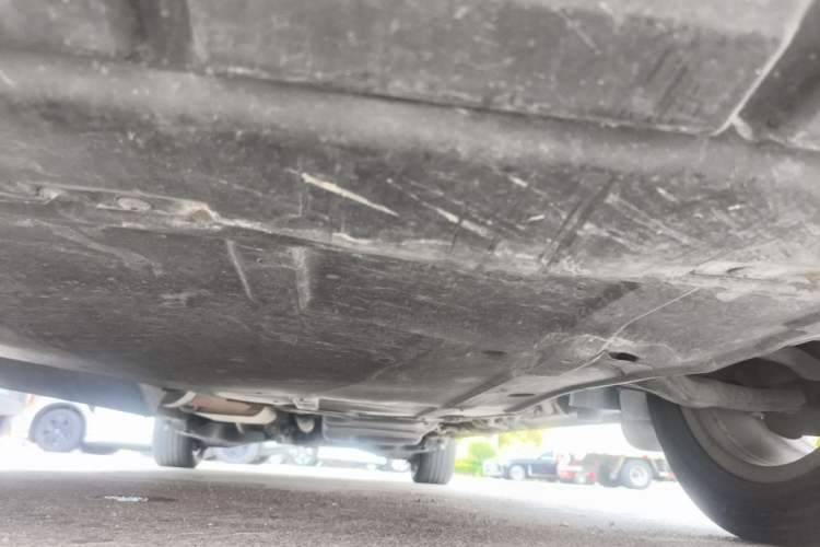 Used Mercedes-Benz Vito 2018 2.0T Business Version China V Emission Standard Chassis Front