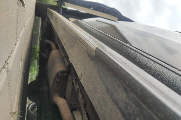 Used Mercedes-Benz Vito 2018 2.0T Business Version China V Emission Standard Chassis Front Right