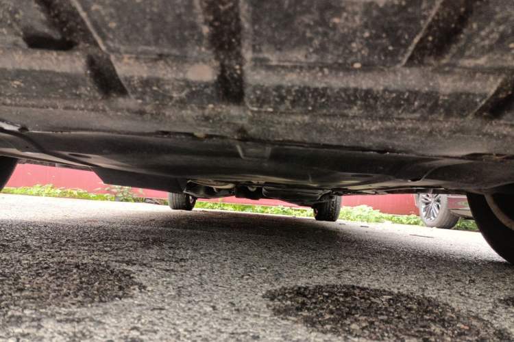 Used Mercedes-Benz Vito 2018 2.0T Business Version China V Emission Standard Chassis Front