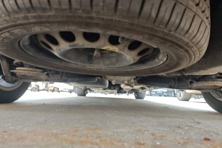 Used Mercedes-Benz Vito 2018 2.0T Business Version China V Emission Standard Chassis Rear