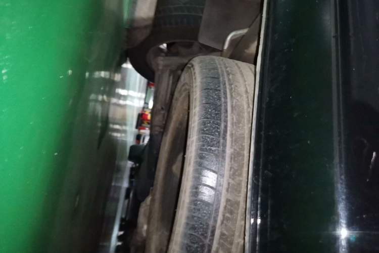Used Mercedes-Benz Vito 2018 2.0T Business Version China V Emission Standard Chassis Rear