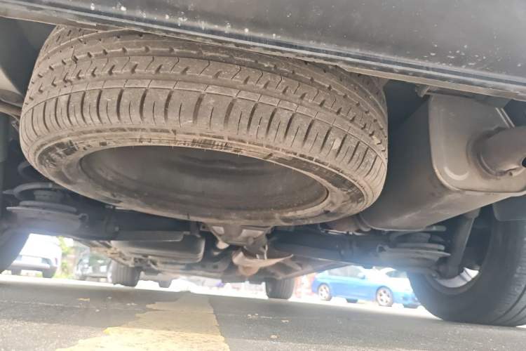 Used Mercedes-Benz Vito 2018 2.0T Business Version China V Emission Standard Chassis Rear