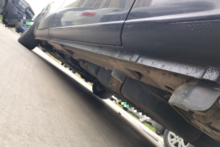 Used Mercedes-Benz Vito 2018 2.0T Business Version China VI Emission Standard Chassis Rear Left