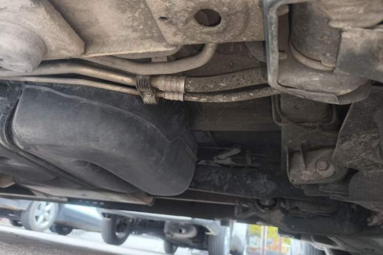 Used Mercedes-Benz Vito 2018 2.0T Business Version China V Emission Standard Chassis Rear Left