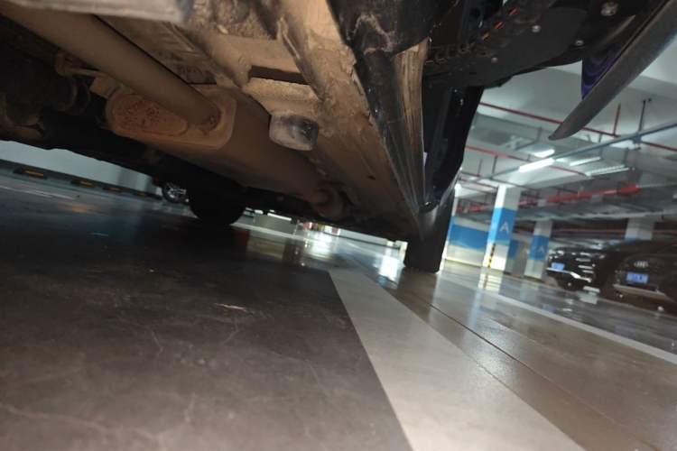 Used Mercedes-Benz Vito 2018 2.0T Elite Version 7 Seats China V Emission Standard Chassis Rear Right