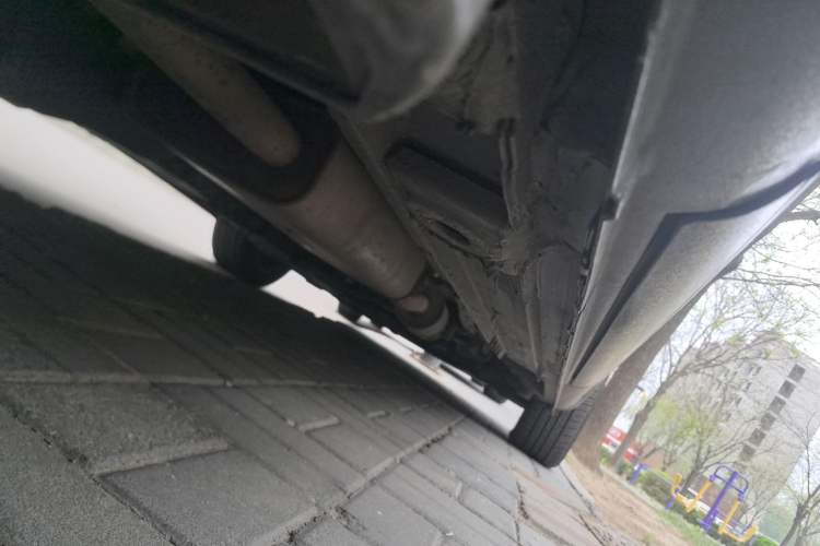 Used Mercedes-Benz Vito 2018 2.0T Business Version China V Emission Standard Chassis Rear Right