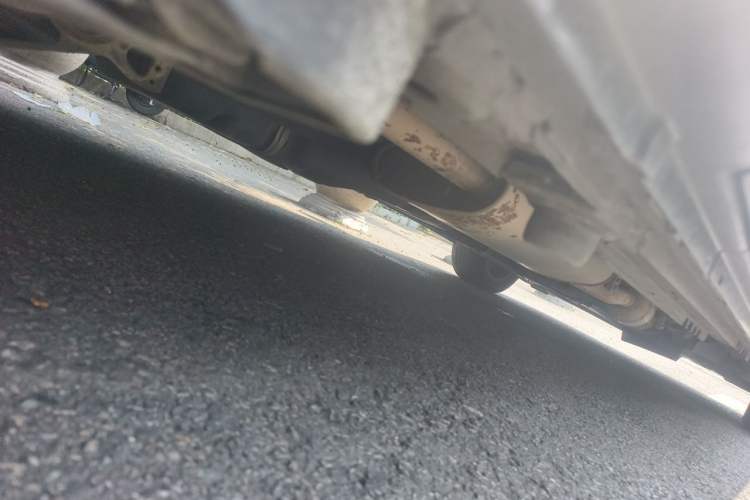 Used Mercedes-Benz Vito 2018 2.0T Business Version China VI Emission Standard Chassis Rear Right