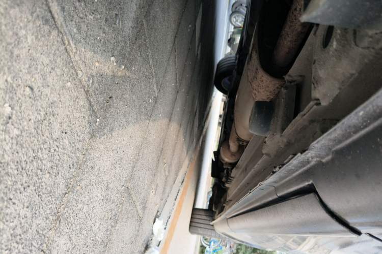 Used Mercedes-Benz Vito 2018 2.0T Business Version China VI Emission Standard Chassis Rear Right