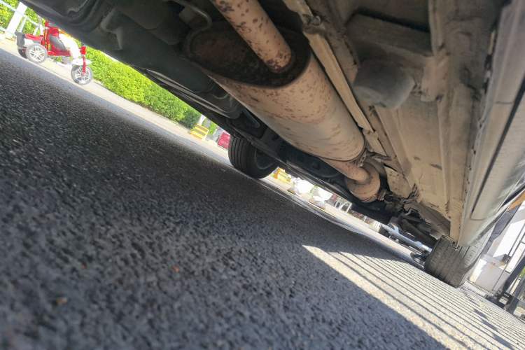 Used Mercedes-Benz Vito 2018 2.0T Business Version China V Emission Standard Chassis Rear Right