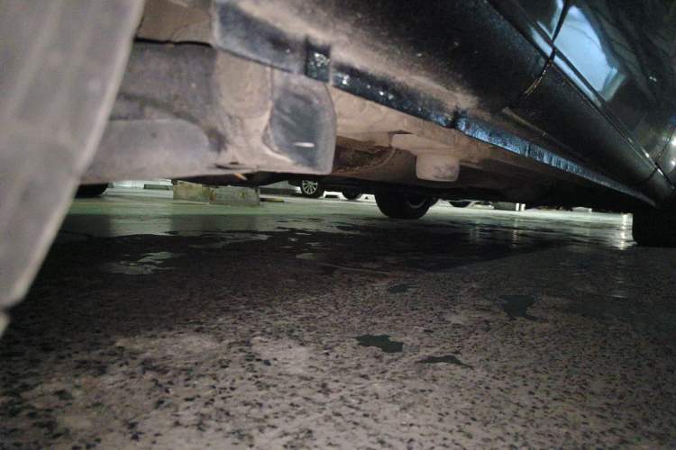 Used Mercedes-Benz Vito 2018 2.0T Business Version China VI Emission Standard Chassis Rear Right